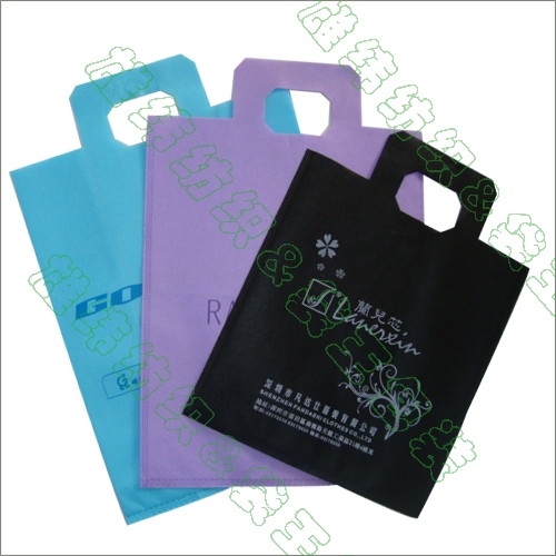 雄緯無紡布環(huán)保袋 雄緯無紡布環(huán)保袋