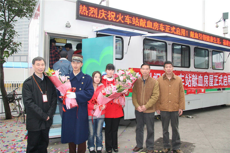 獻血房車投入使用需要注意什么呢？02
